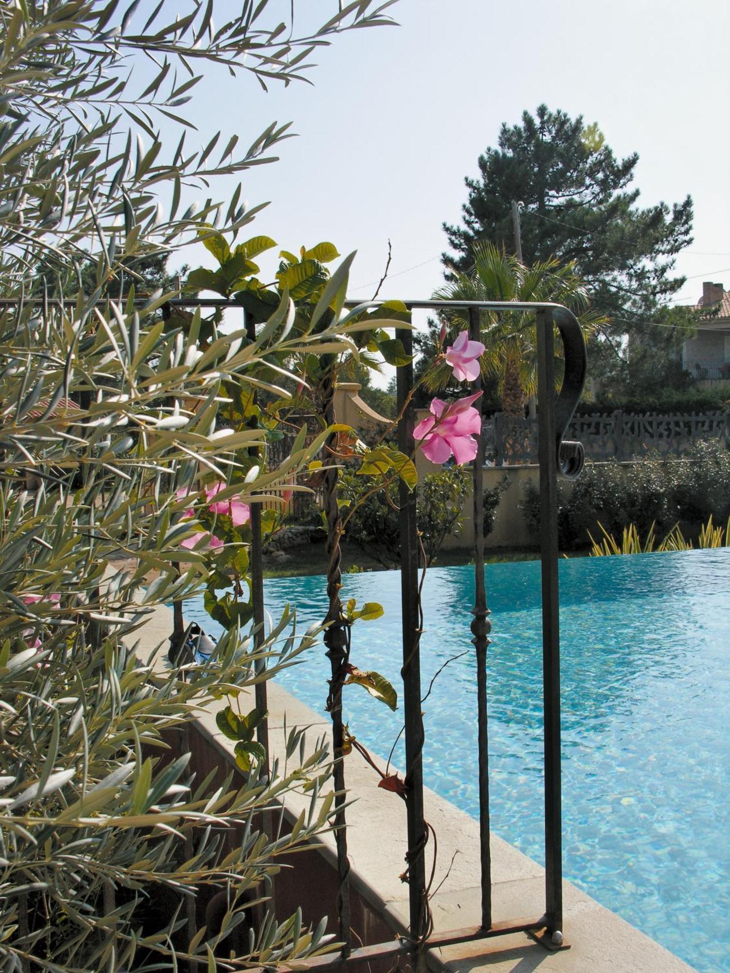 Hotel Du Pont De L'Oso Lecci Εξωτερικό φωτογραφία