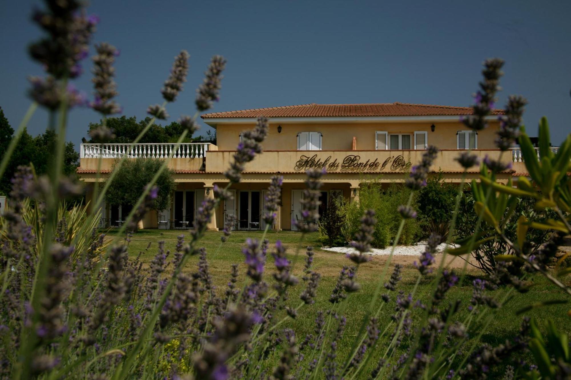 Hotel Du Pont De L'Oso Lecci Εξωτερικό φωτογραφία
