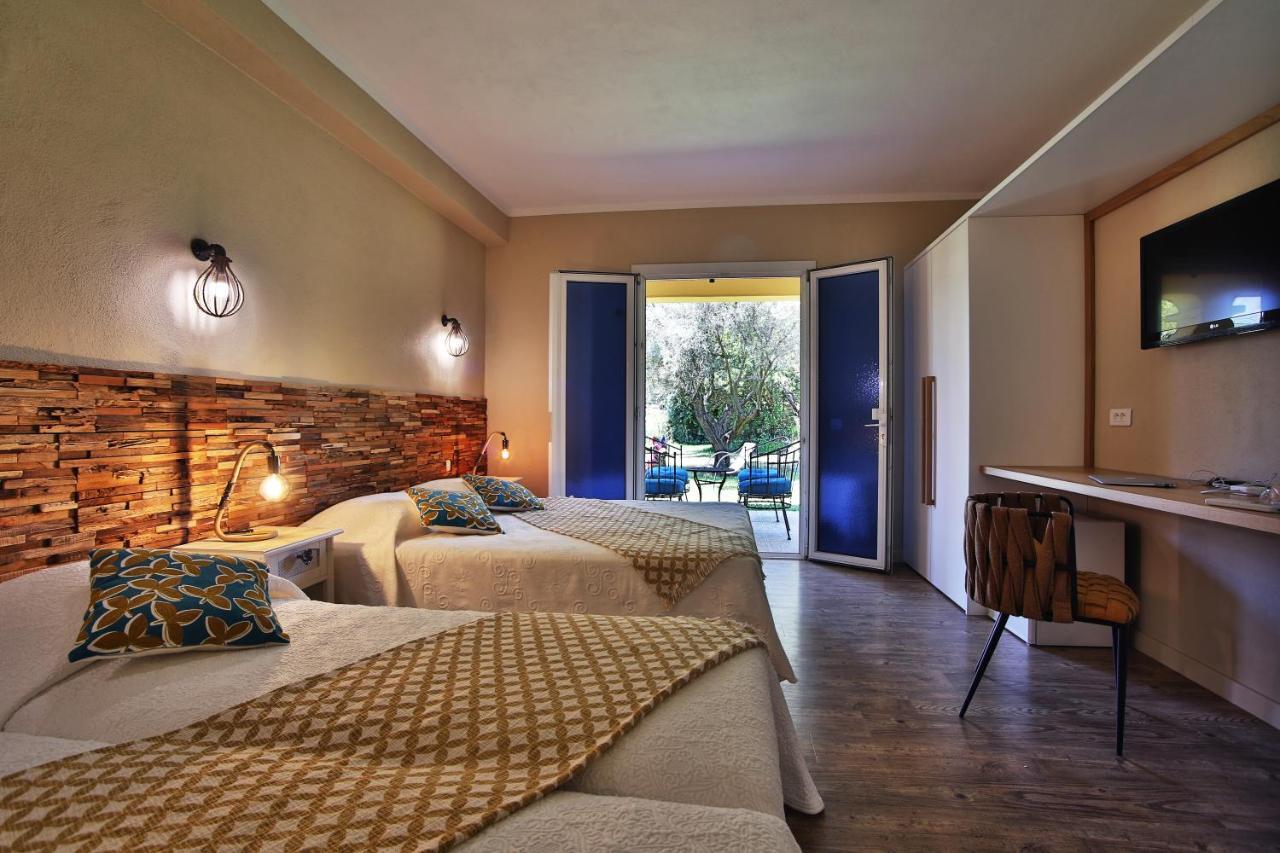 Hotel Du Pont De L'Oso Lecci Εξωτερικό φωτογραφία