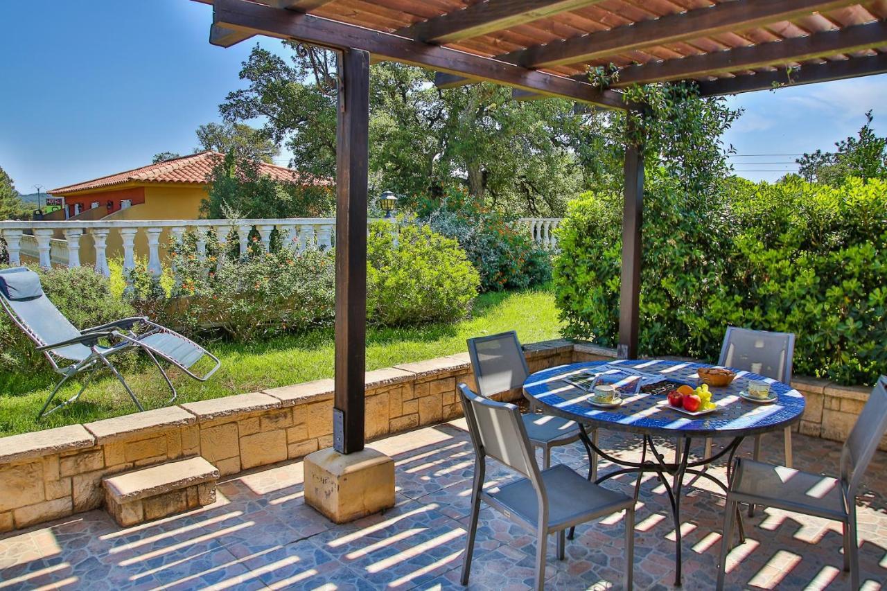 Hotel Du Pont De L'Oso Lecci Εξωτερικό φωτογραφία