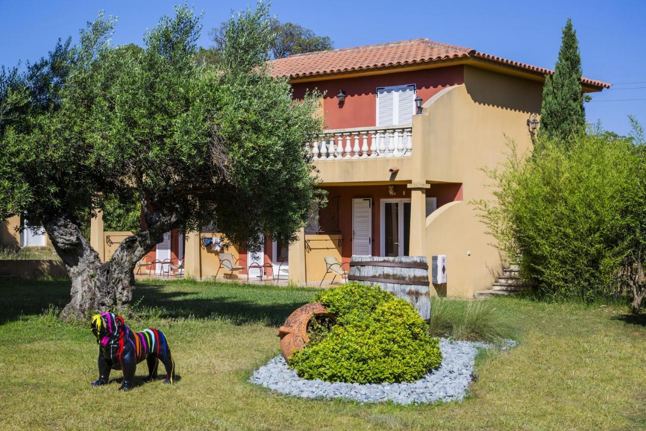 Hotel Du Pont De L'Oso Lecci Εξωτερικό φωτογραφία